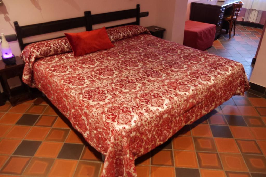 Banyeres del Penedes Hotel Restaurant El Bosc المظهر الخارجي الصورة