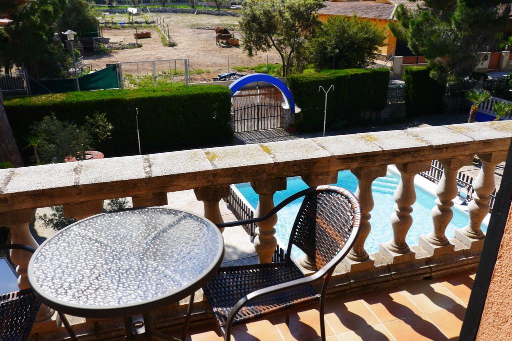 Banyeres del Penedes Hotel Restaurant El Bosc المظهر الخارجي الصورة