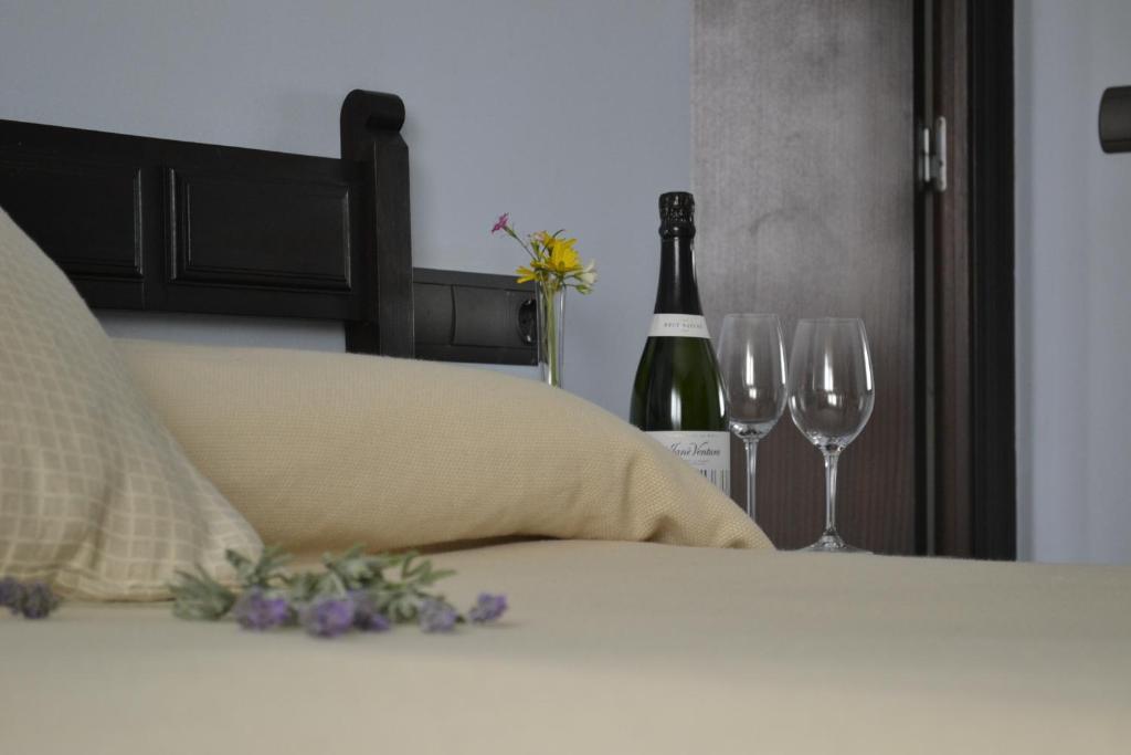 Banyeres del Penedes Hotel Restaurant El Bosc الغرفة الصورة